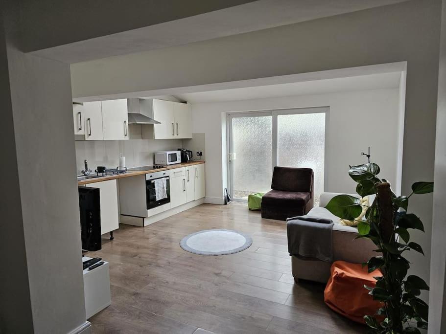 Beautiful Garden Flat Near Central Londyn Zewnętrze zdjęcie